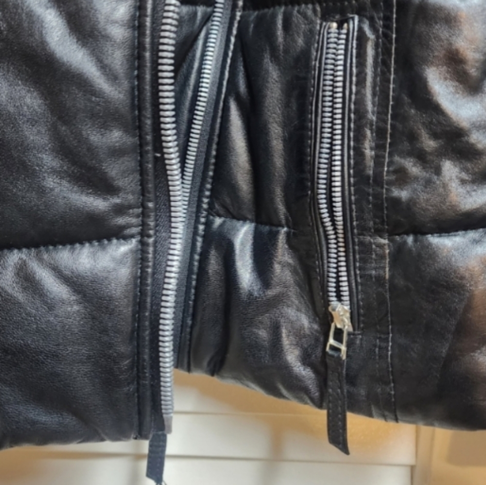 Mauritius Black Ethically Sourced Lamb Leather Puffer Jacket sz Large - Picture 3 of 8